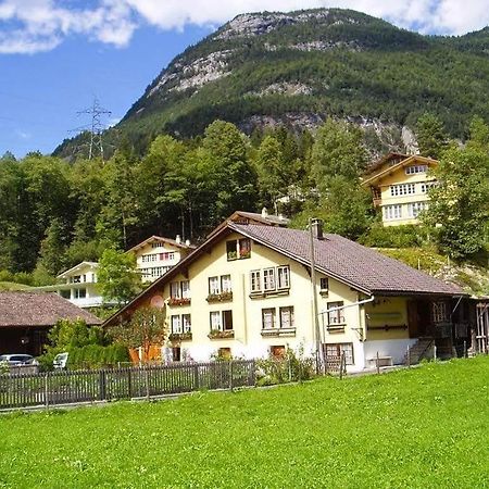 Chalet Am Fels Innertkirchen Exterior photo