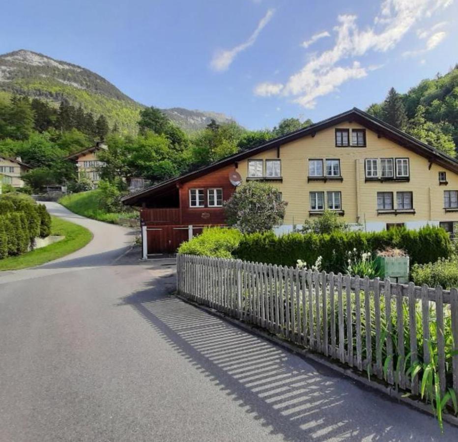 Chalet Am Fels Innertkirchen Exterior photo
